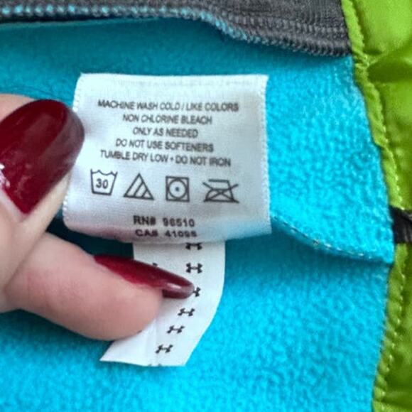 EUC Under Armour Viscosity Softshell II Waterproof Jacket - Women's Medium - Picture 15 of 16